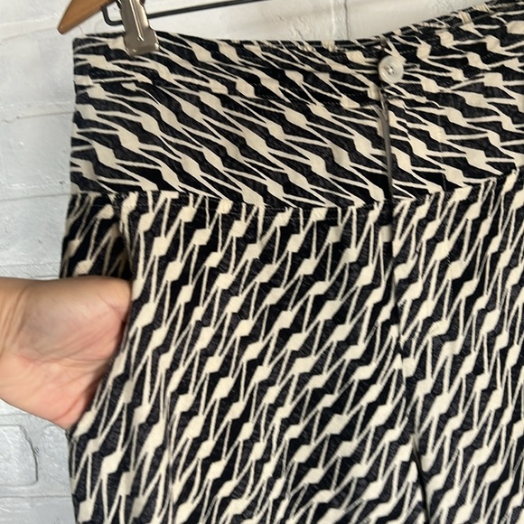 Anthropologie Printed straight leg trouser pants Size 6 - Picture 8 of 17